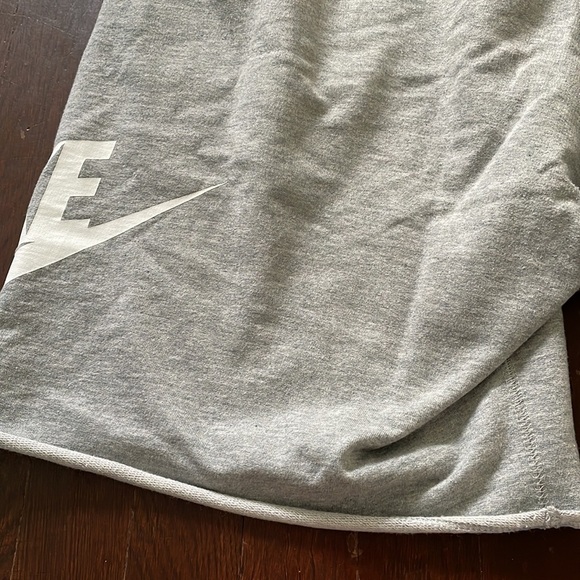 Men’s Nike Cotton Shorts With Drawstring And Pockets Large - Picture 12 of 16